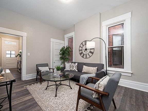 3rd image of 1256 Neil Ave #1256