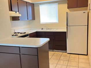 1008 Alvarado Dr SE #16, Albuquerque, NM 87108