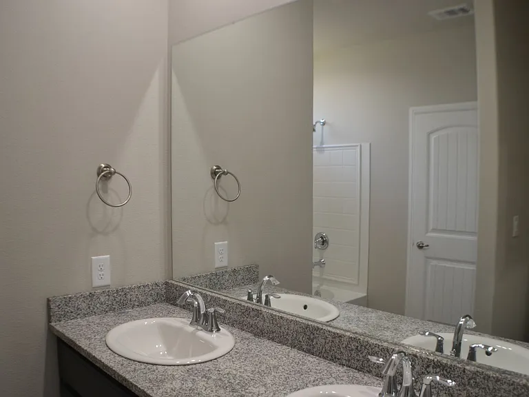 7541 Orion Rd — Photo 15