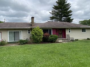 9 Ransom Rd, Athens, OH 45701