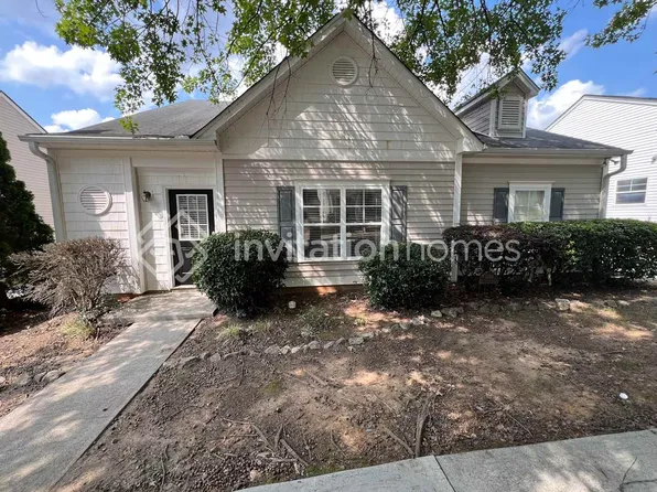 3786 Pine Village Pl, Loganville, GA 30052