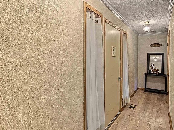 2nd image of 60 Durango Way
