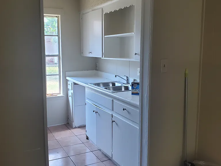 903 N Meadows Dr #C — Photo 20