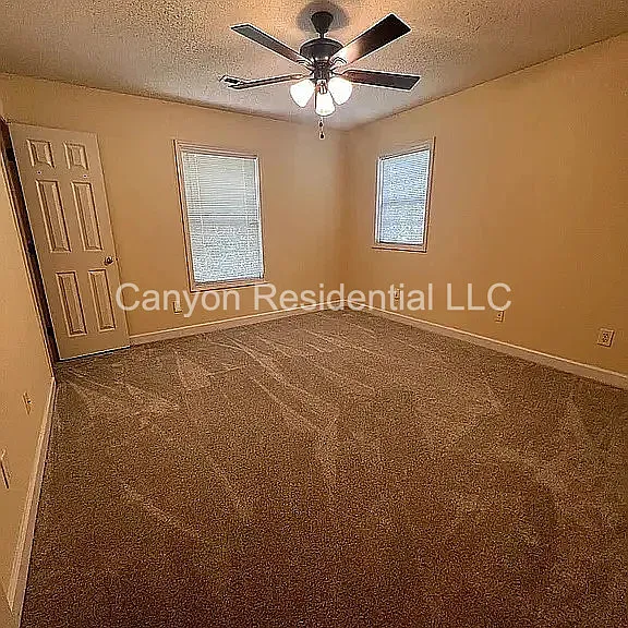 3995 Orchard Knoll Dr — Photo 13
