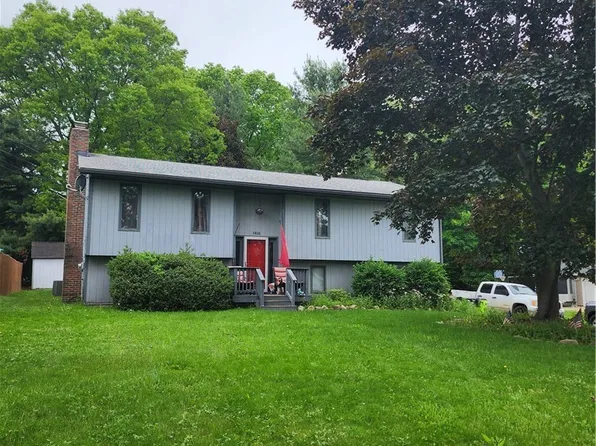 3826 Hile Rd, Stow, OH 44224
