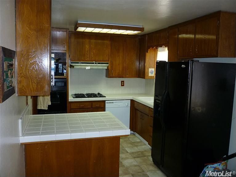 2nd image of 3117 Beckett Ln