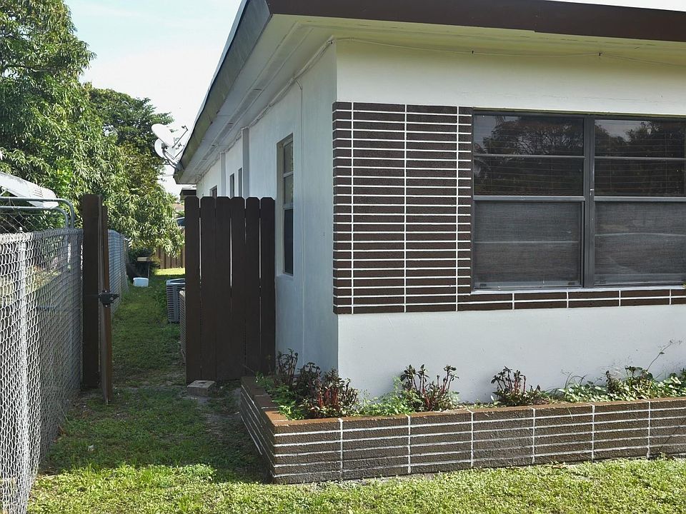 1st image of 1324 NW 5th Avenue