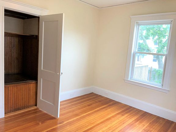 3rd image of 22 James St #1