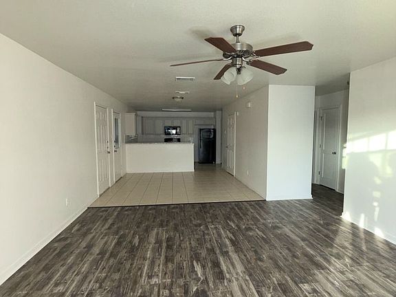 2nd image of 225 Dale Earnhardt Dr #B
