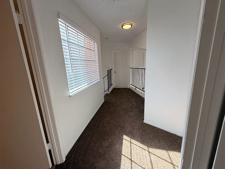 6665 Gatehouse Ln — Photo 20