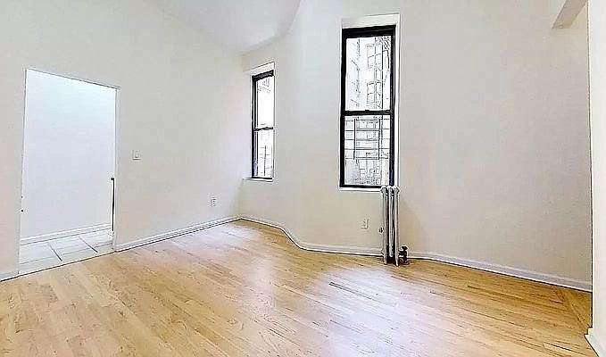 1st image of 505 W 187th St #2B