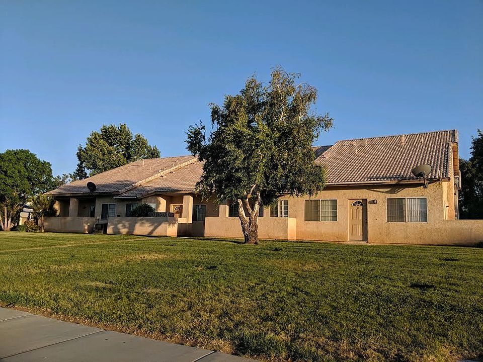 2nd image of 1648 Pine Ct