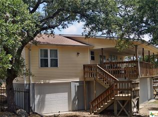 2376 Lakeview Dr, Canyon Lake, TX 78133