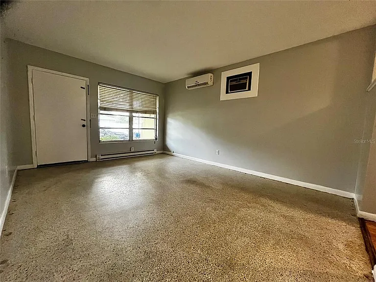 1411 Kennywood Dr #B — Photo 8
