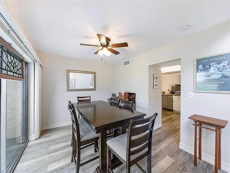 402 Bristle Cone Ln #2 — Photo 9