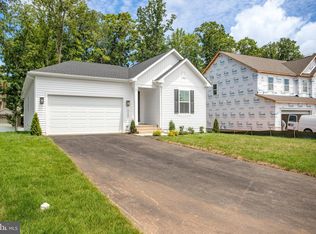 35599 Pine Needle Ln, Locust Grove, VA 22508