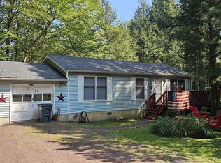 41 Redwood Dr, Albrightsville, PA 18210