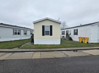 744 Cour Vl #744, Warren, MI