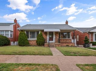 5227 Pernod Ave, Saint Louis, MO 63139
