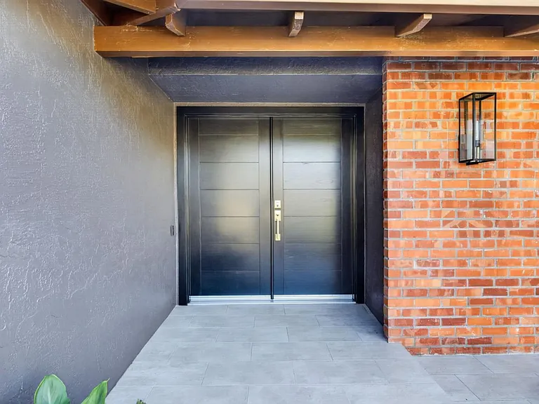 1347 Marlin Ave — Photo 3