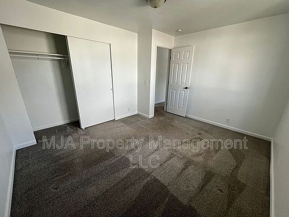 4th image of 1787 W Shannon Cir #75