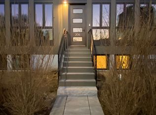304 Putnam Ave #304, Cambridge, MA 02139
