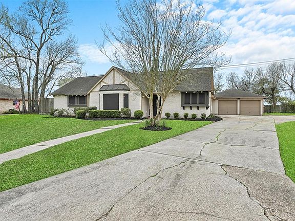 2nd image of 2804 Frostwood Cir