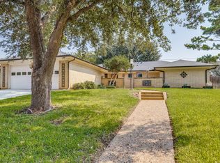 1821 E Cedar Elm Dr, Arlington, TX 76012