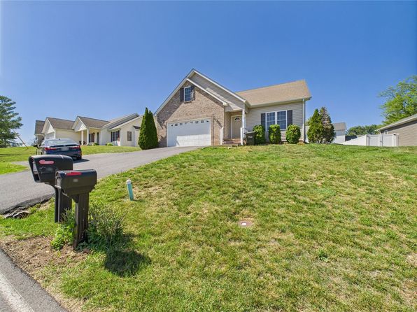 1775 Englewood Dr