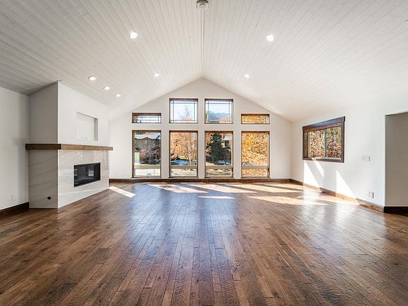 2nd image of 2662 Red Pine Ct