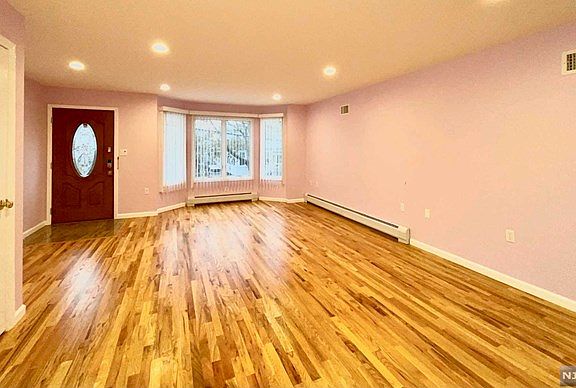 2nd image of 437 Park Ave #A