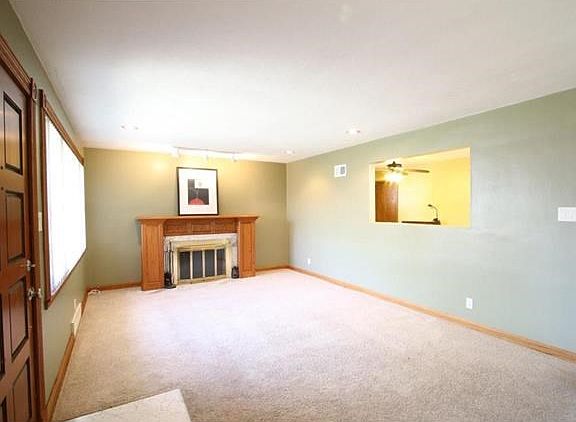 5th image of 9136 Harold Dr