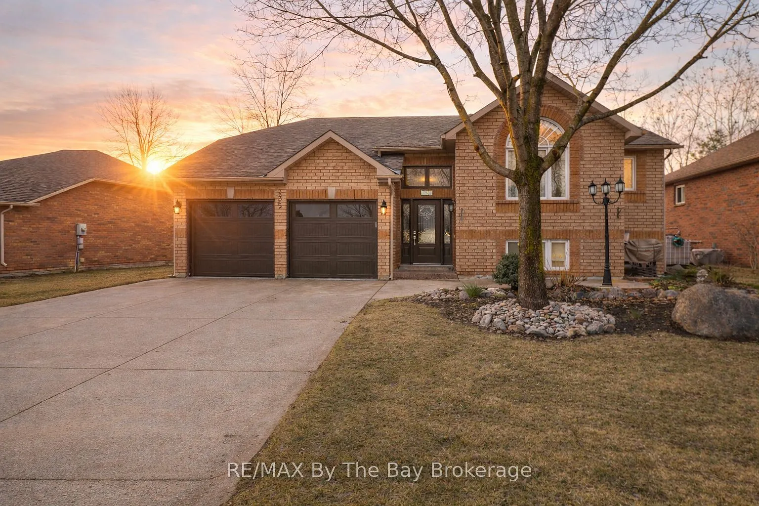 435 Ramblewood Dr photo 1
