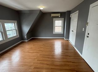 252 Parker St APT 3, Newark, NJ 07104
