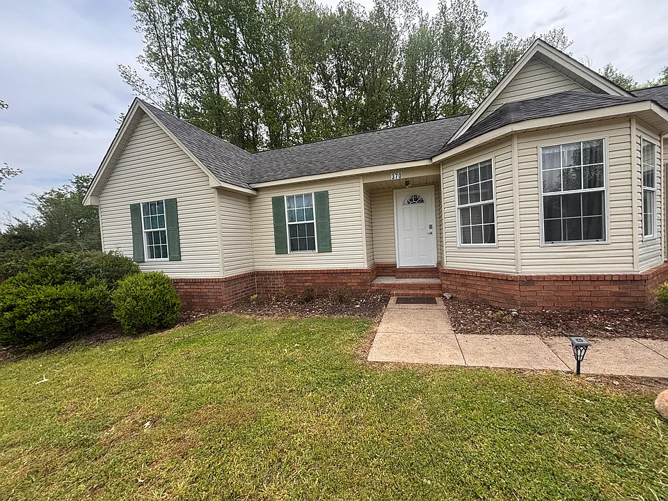 370 Brown Rd