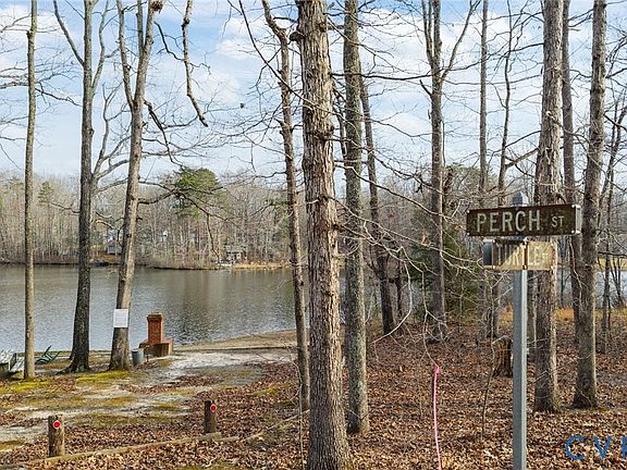 4th image of 0 Perch St