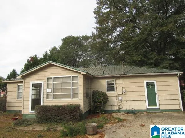 818 Eastwood Ave, Talladega, AL 35160