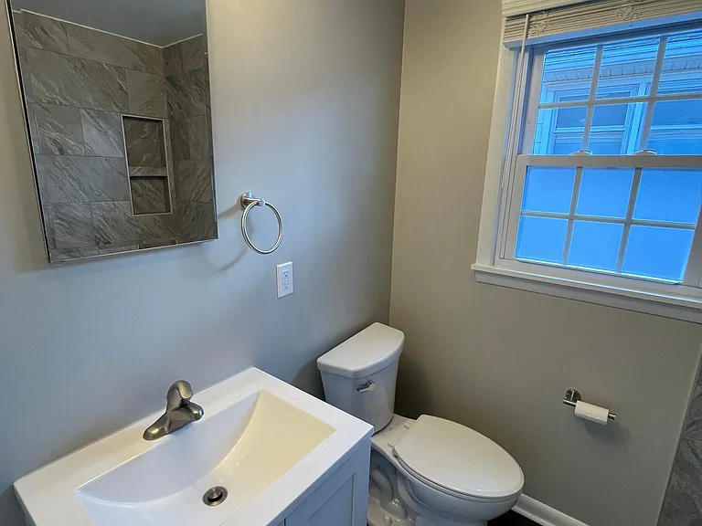 213 Magnolia Ave #B — Photo 14