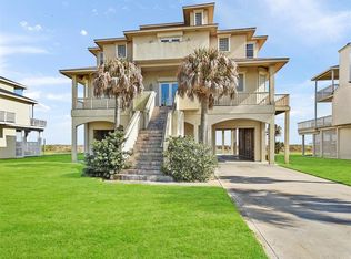 19063 Kahala Dr E, Galveston, TX 77554