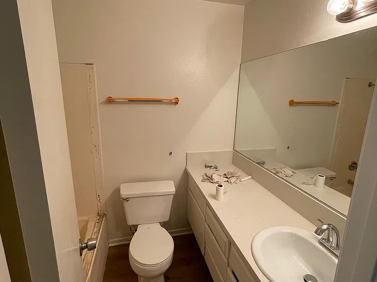 8141 Lampson Ave — Photo 12