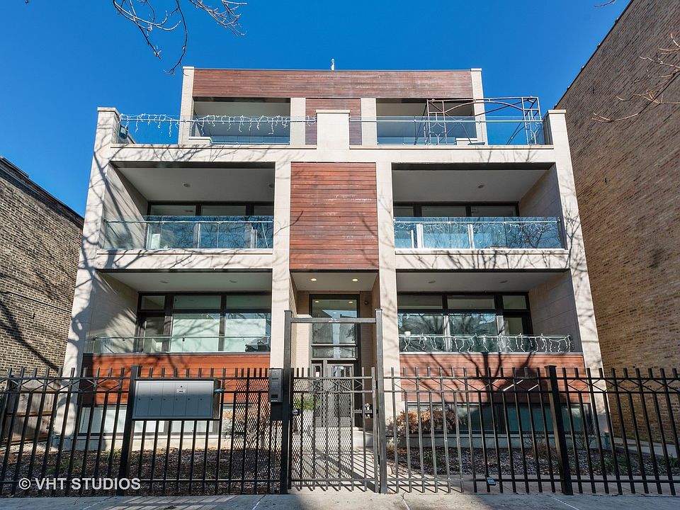 1st image of 1522 W Huron St #Penthouse E