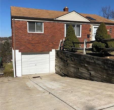 2nd image of 406 Sunnyland Ave