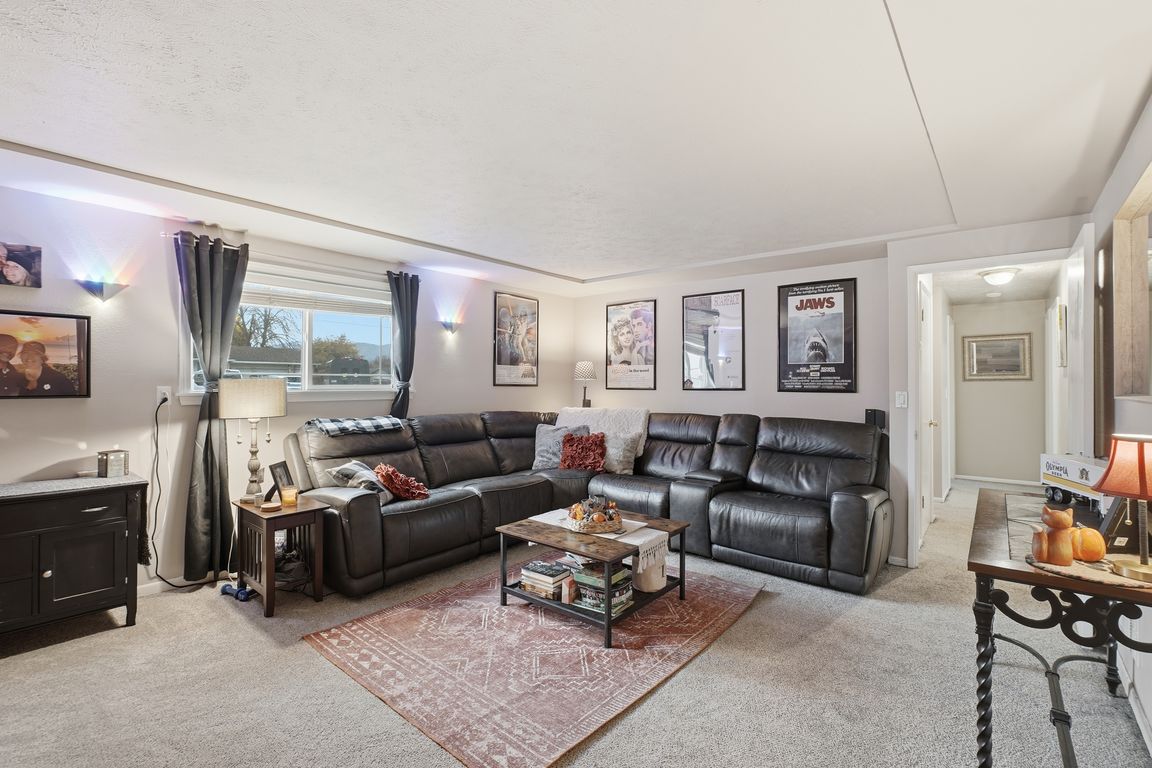 next background image