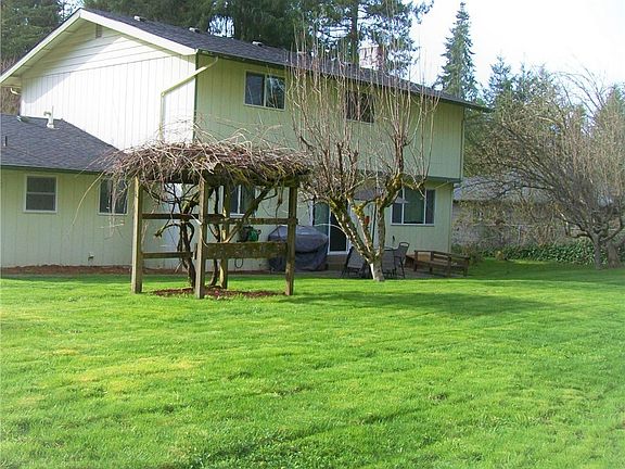 5th image of 5238 Windemere Dr SE