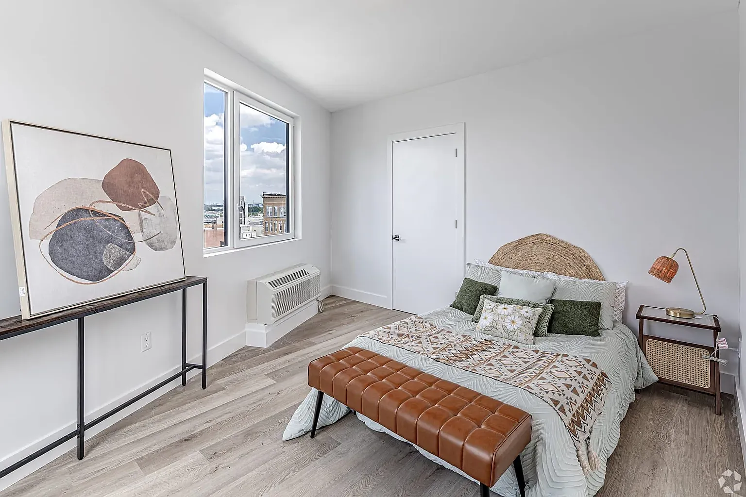 1 bed, 700 sqft, $2,699 — Photo 2