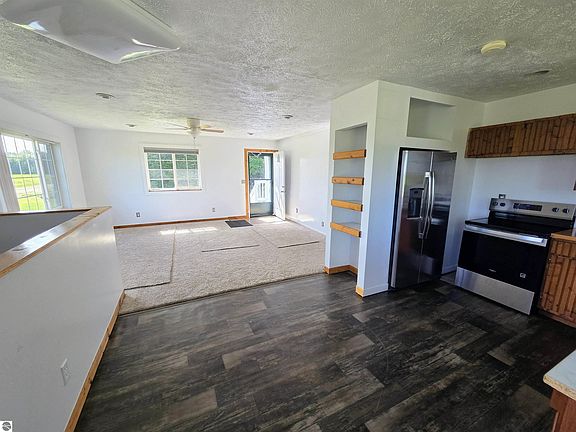 4th image of 8522 Bocook Rd
