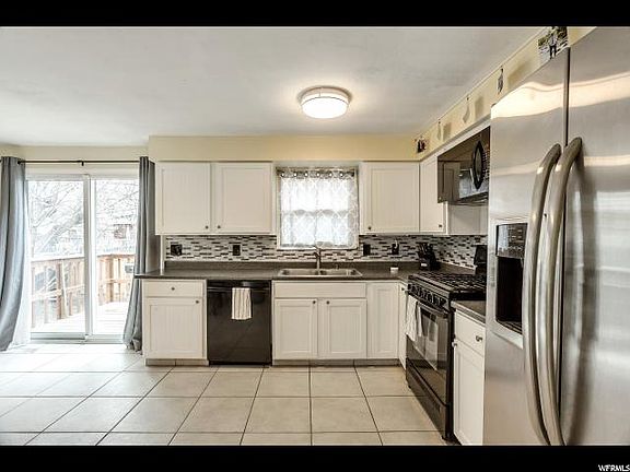 5th image of 3648 W Kentucky Dr
