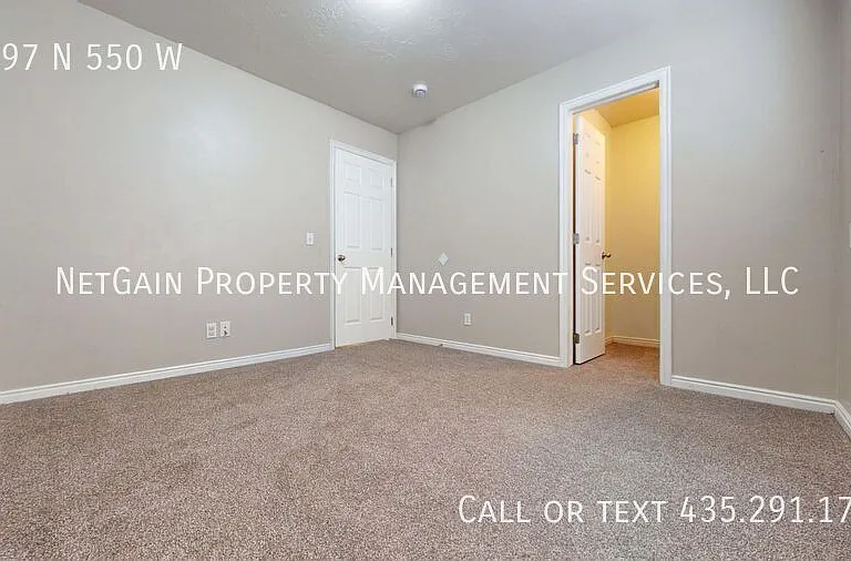 2097 N 550 W — Photo 12