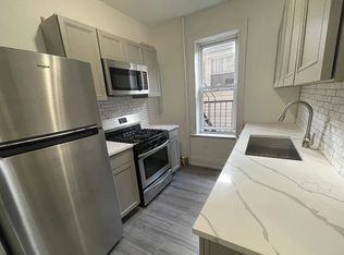153 Roosevelt Ave APT 2A, Jersey City, NJ 07304