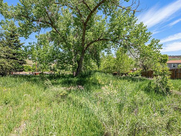 4th image of 4804 Foothills Dr
